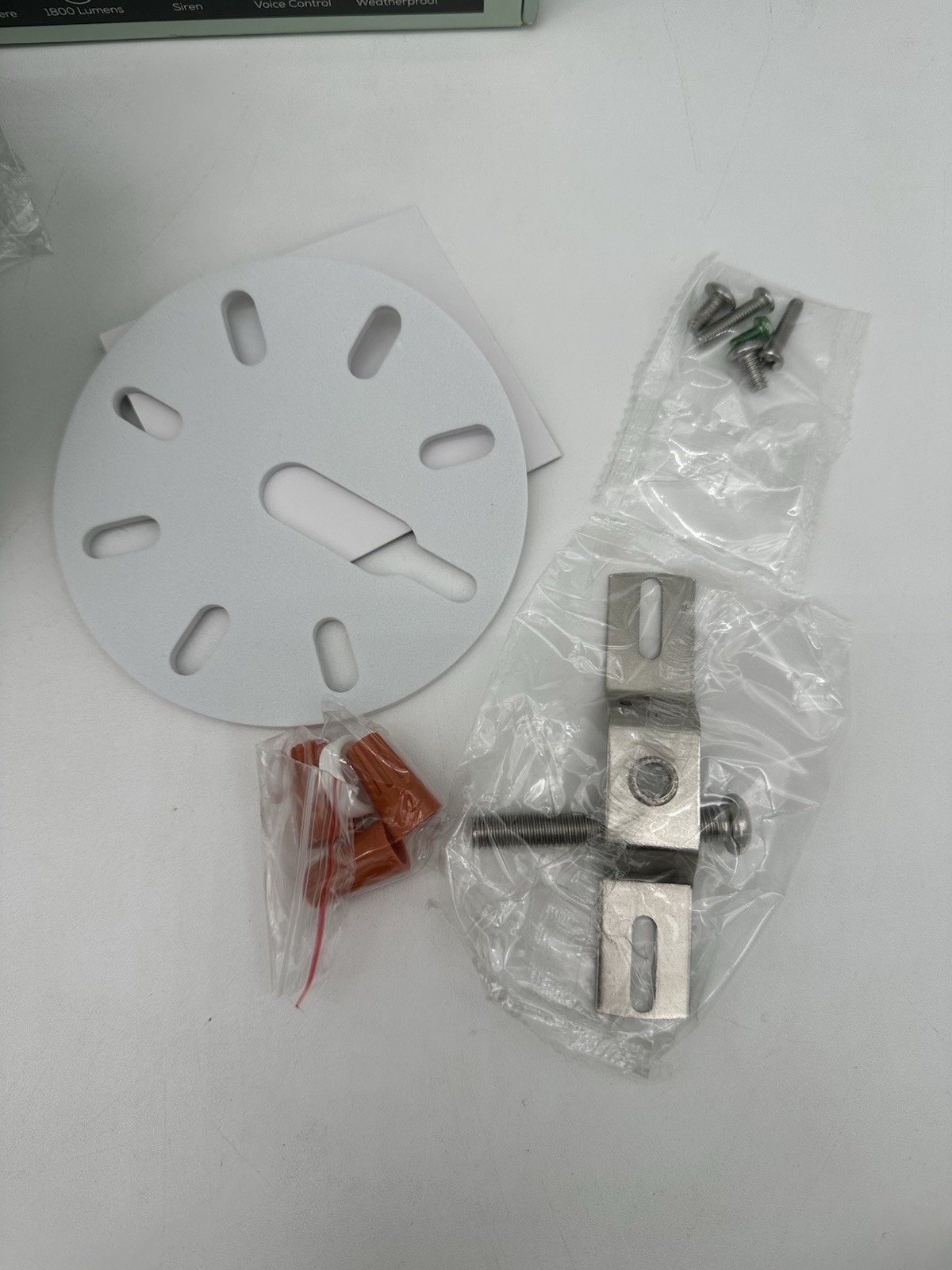 Floodlight Camera HD Surveillance, Motion Alerts & 1800-Lumen Light gallery