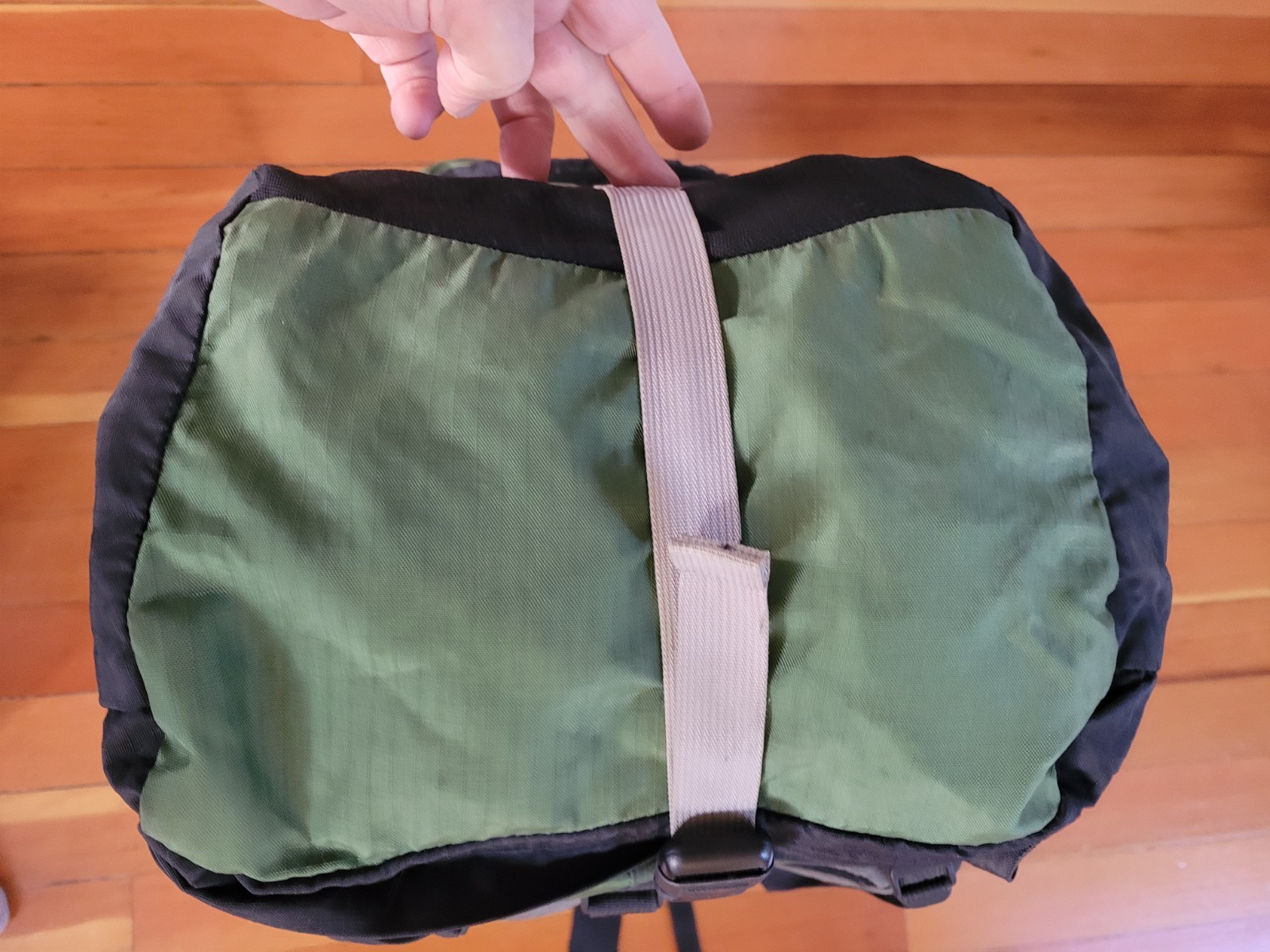 Gregory Reality Internal Frame Hiking Camping Backpack Pack Bag Size Medium 3