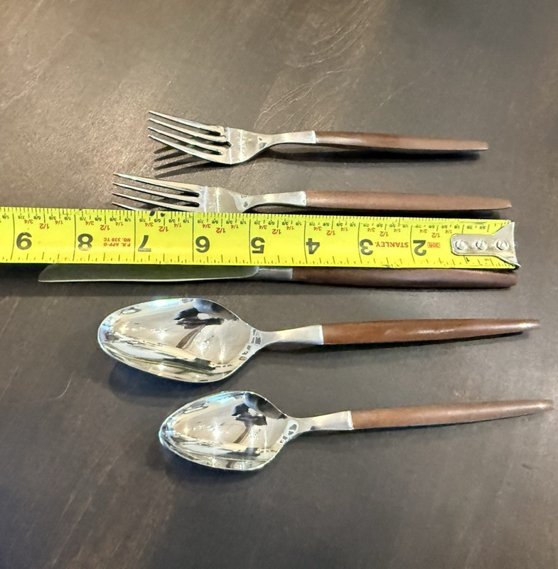 EKCO Eterna Canoe 5 Pc Place Setting Forks Knives Spoons Stainless Steel Wood gallery