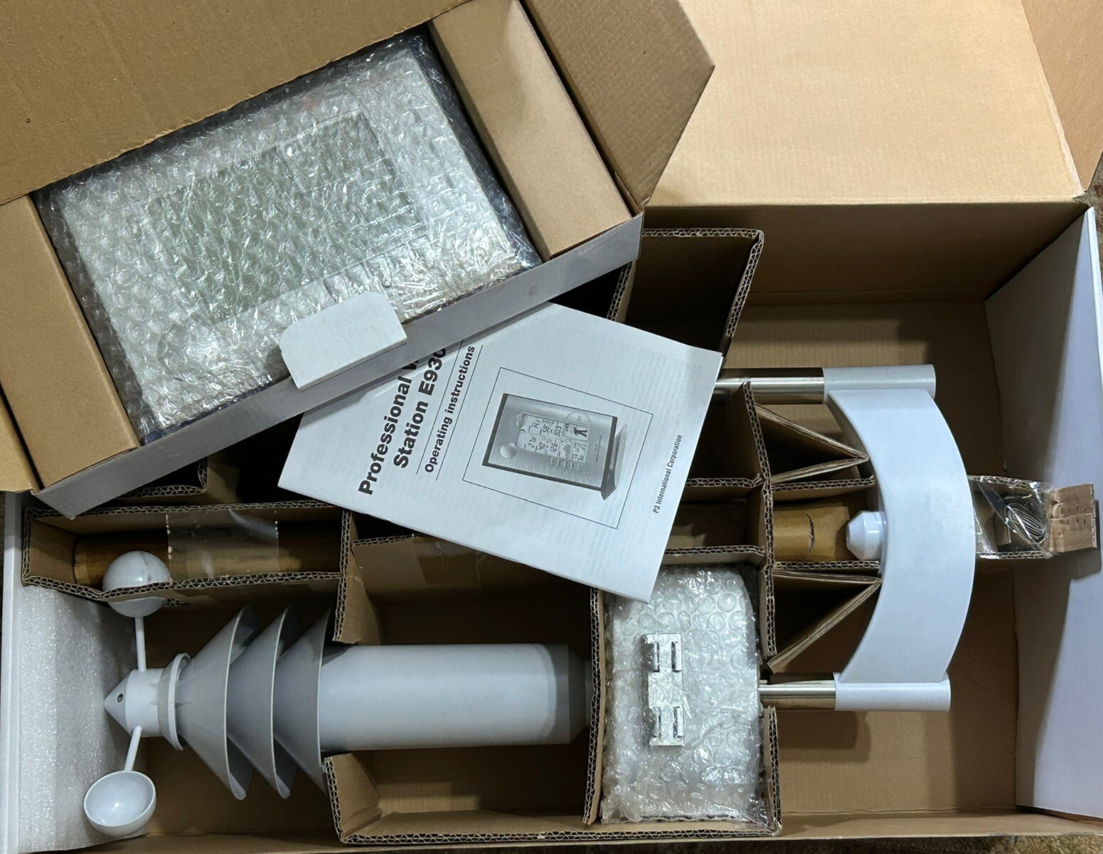 NEW P3 International Professional Weather Station E9300 gallery