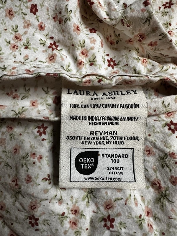 Laura Ashley Full Flat Sheet Petite Fleur Pink Floral Cottage Farmhouse Chic gallery