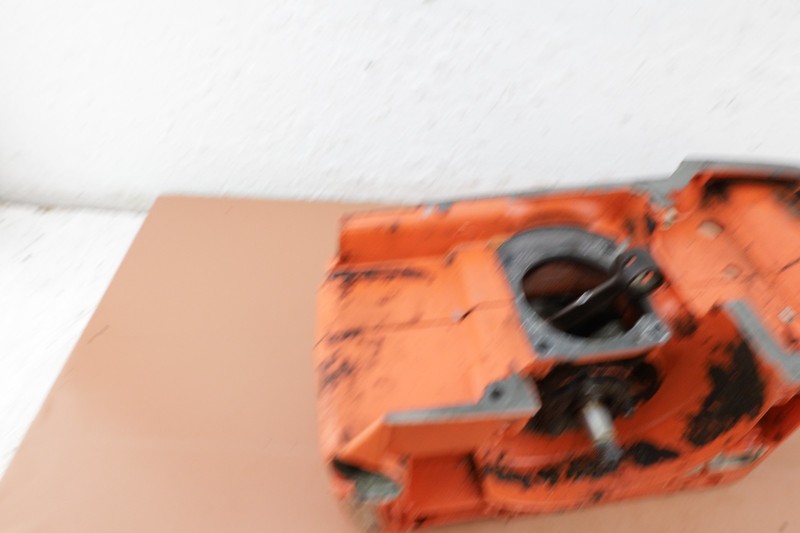 Husqvarna 266 SE Chainsaw OEM Crankcase gallery