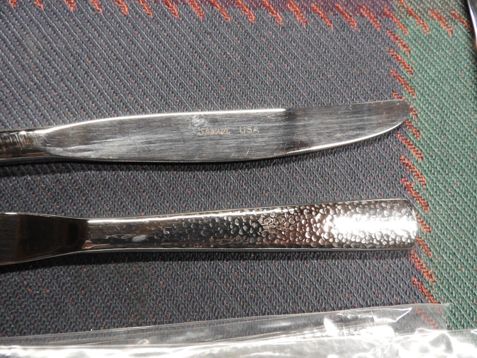 12 - Liberty Tabletop, USA - Pinehurst Dinner Knives (Solid Handle) - NEW 2nd gallery