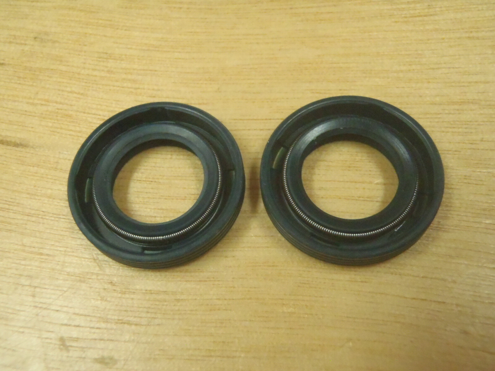 Crank crankshaft seals seal set for Stihl MS271 MS291 MS280 MS311 MS391 BAO gallery