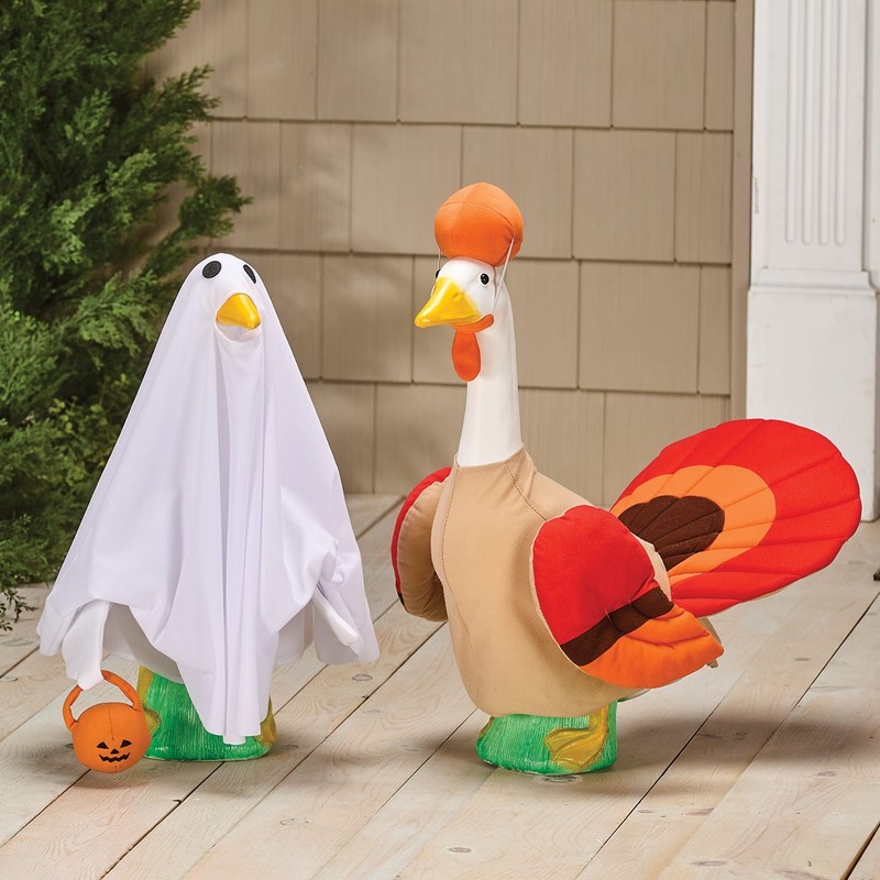 Gaggleville® Large Ghost and Turkey Outfits Bundle gallery