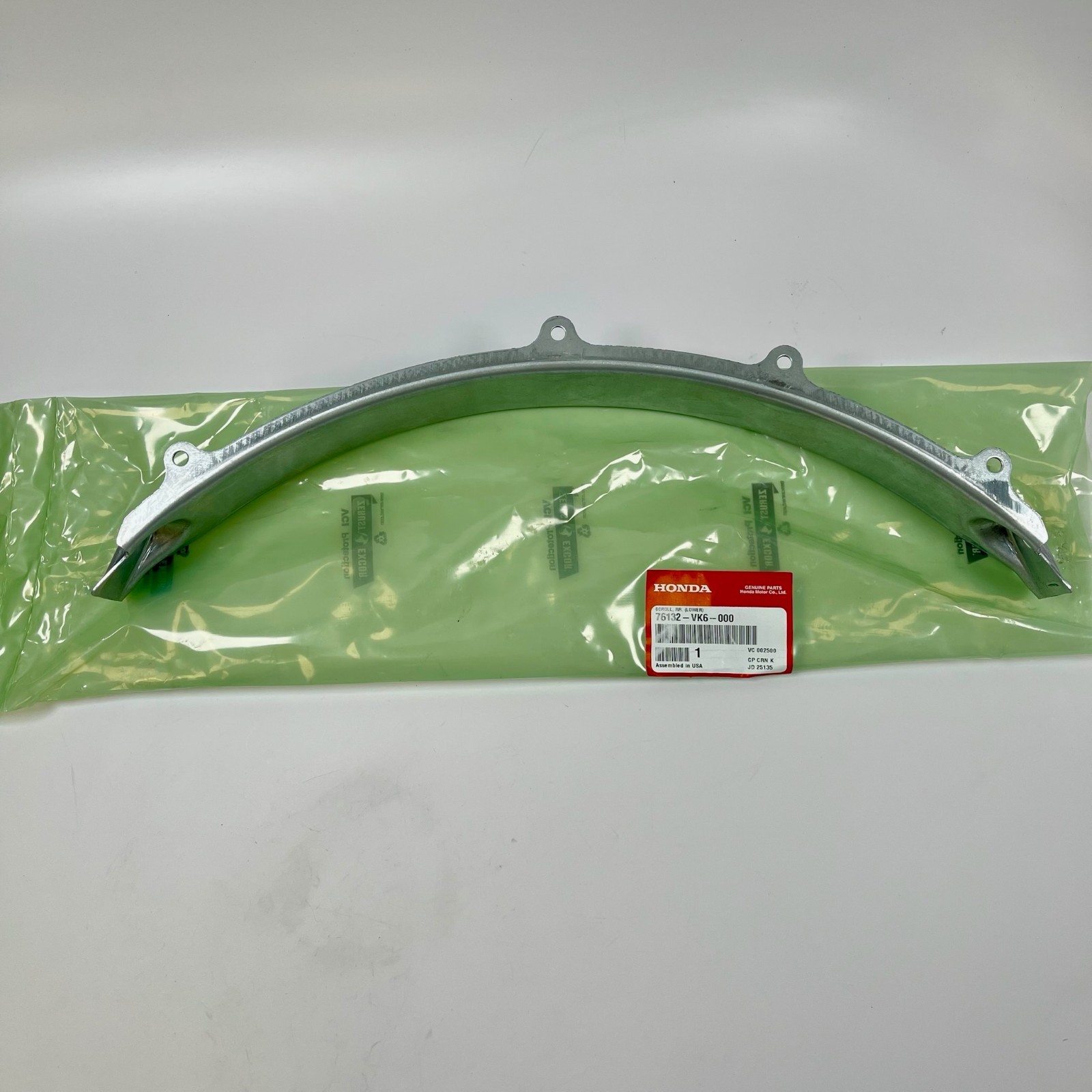 HONDA Rear Lower Scroll HRC216K2 HRC216K3 76132-VK6-000 Genuine OEM gallery