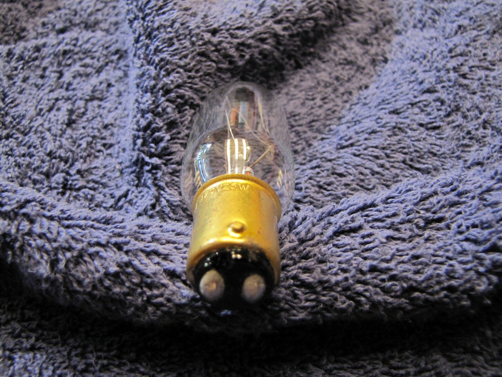 25T8DC 120V Replacement Light Bulb Rated 2000 Hours Double Contact Bayonet Base gallery