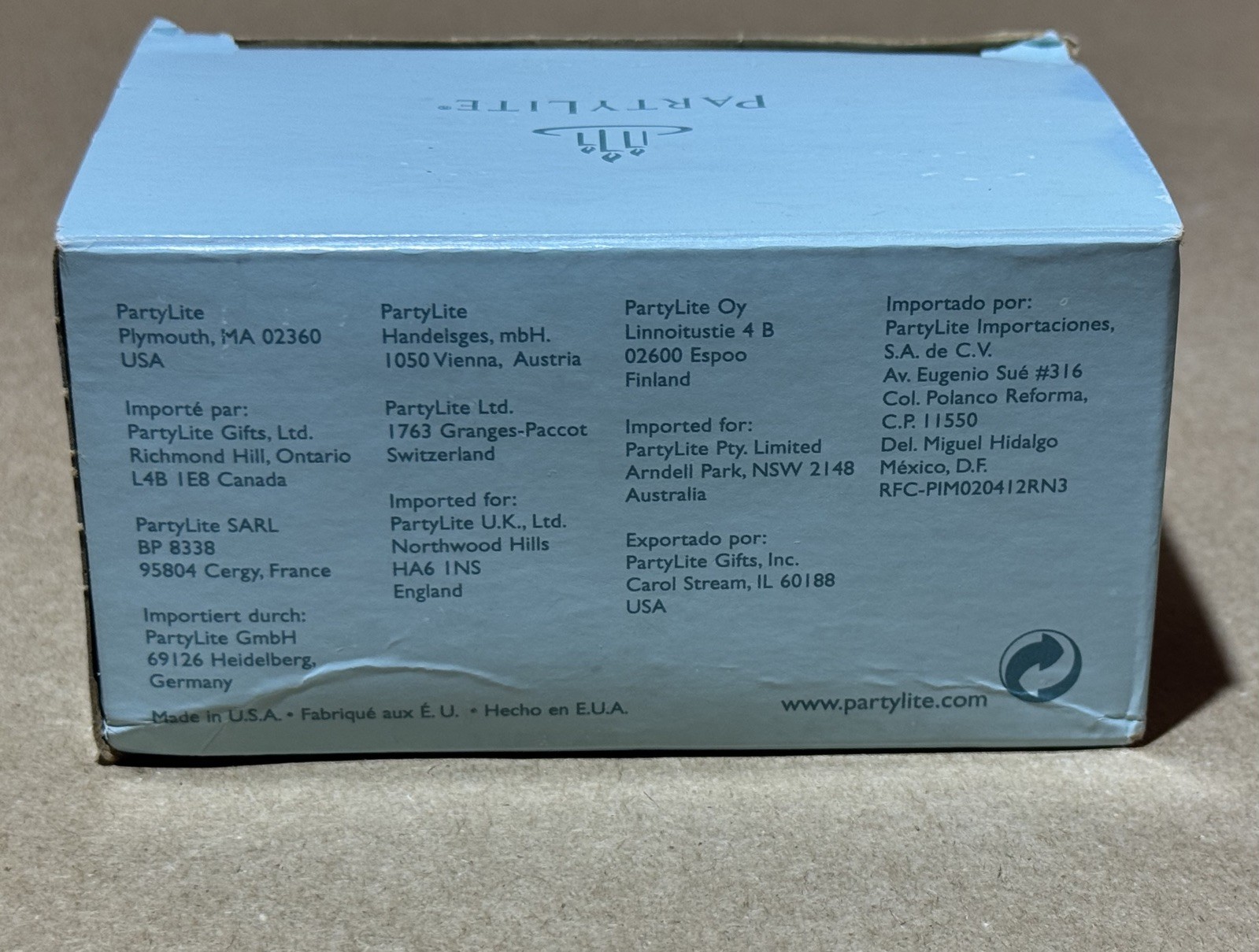 Partylite P95376 18 Universal Scented Tealight Sampler Candles 3 Different gallery