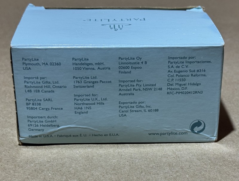 Partylite P95376 18 Universal Scented Tealight Sampler Candles 3 Different gallery