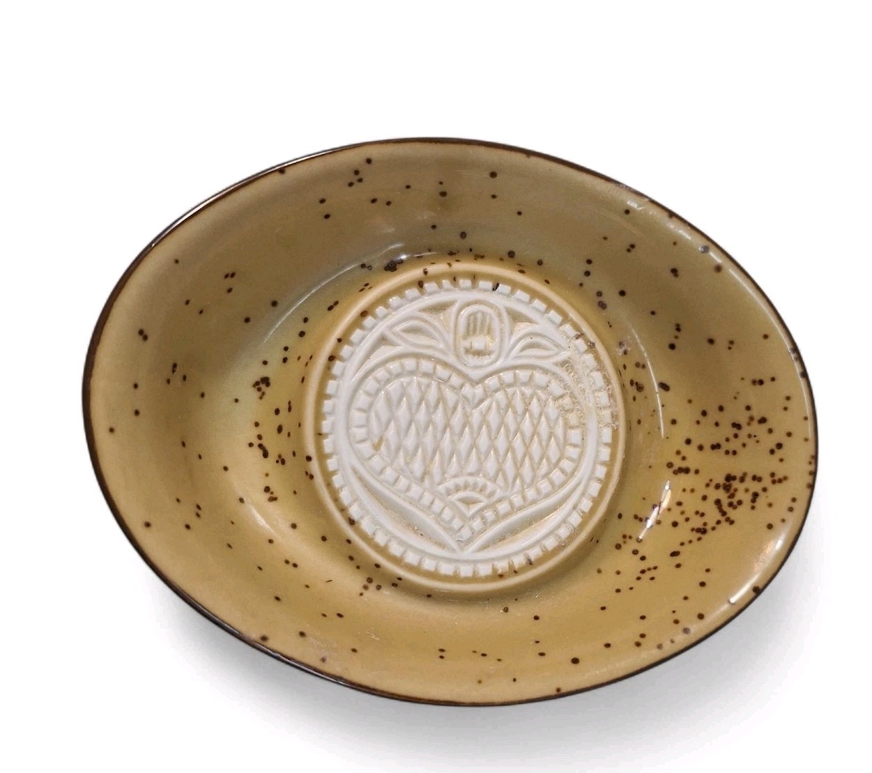 Vtg Country Primitive Stoneware Soap Dish Speckled Tan With Heart gallery