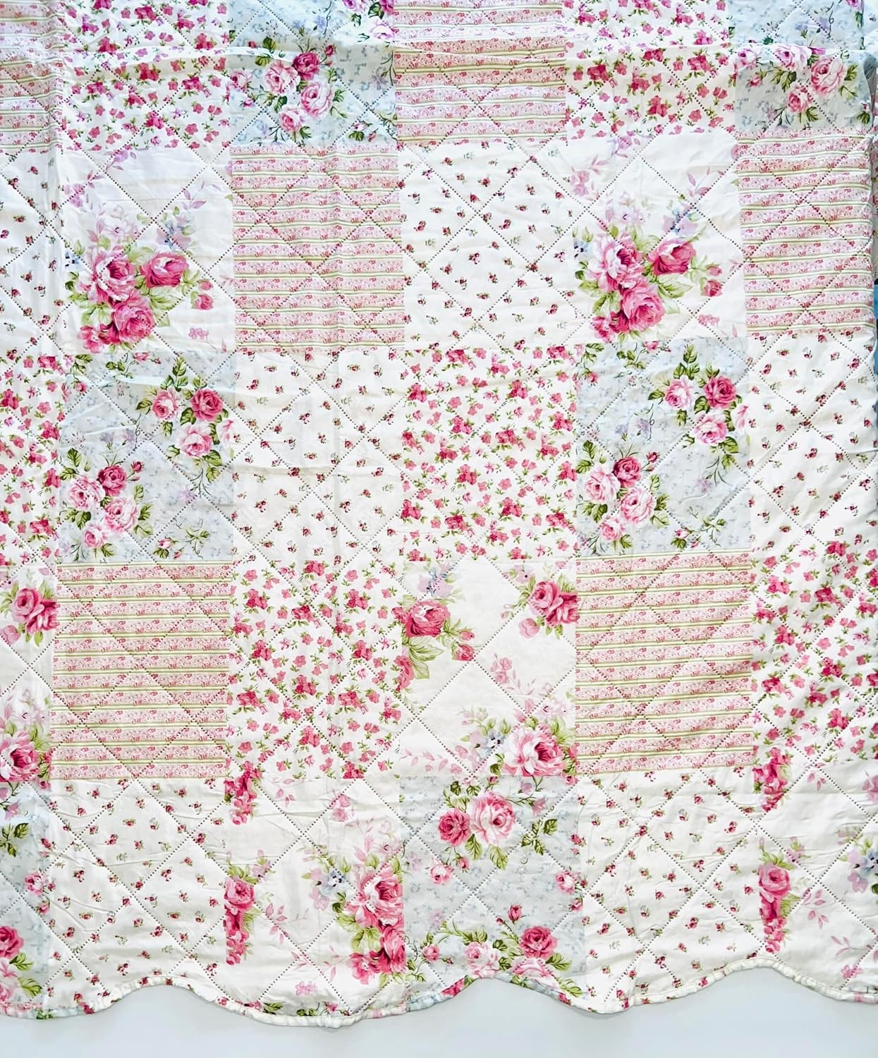 3-Piece Queen Size Printed Patchwork Quilt Set - Pink Flower Floral Polka Dots gallery