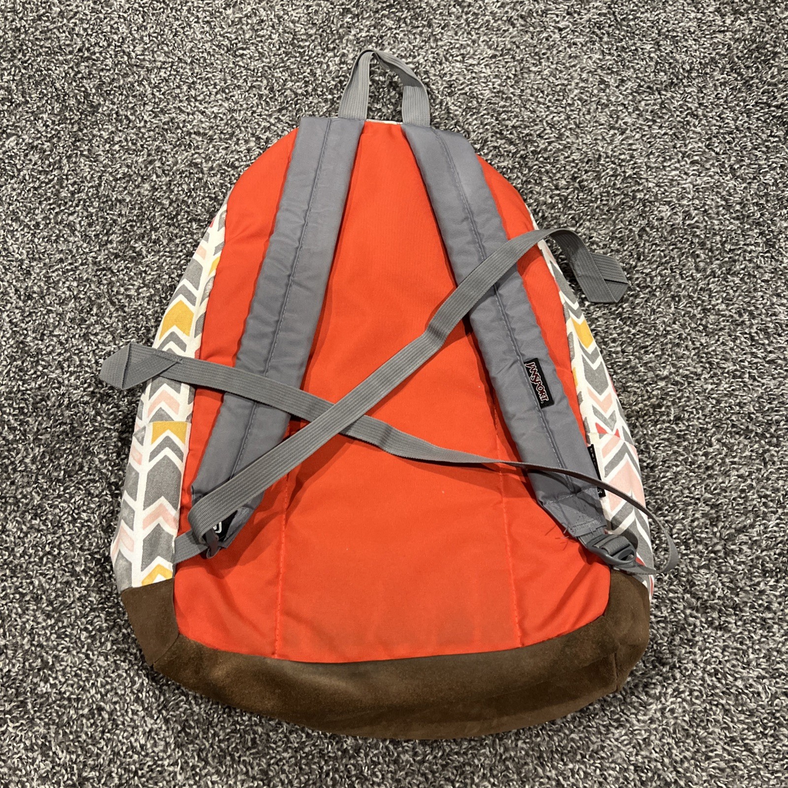 Jansport Aztec Backpack,Red Back W/Gray Shoulder Straps & Suede Bottom 2