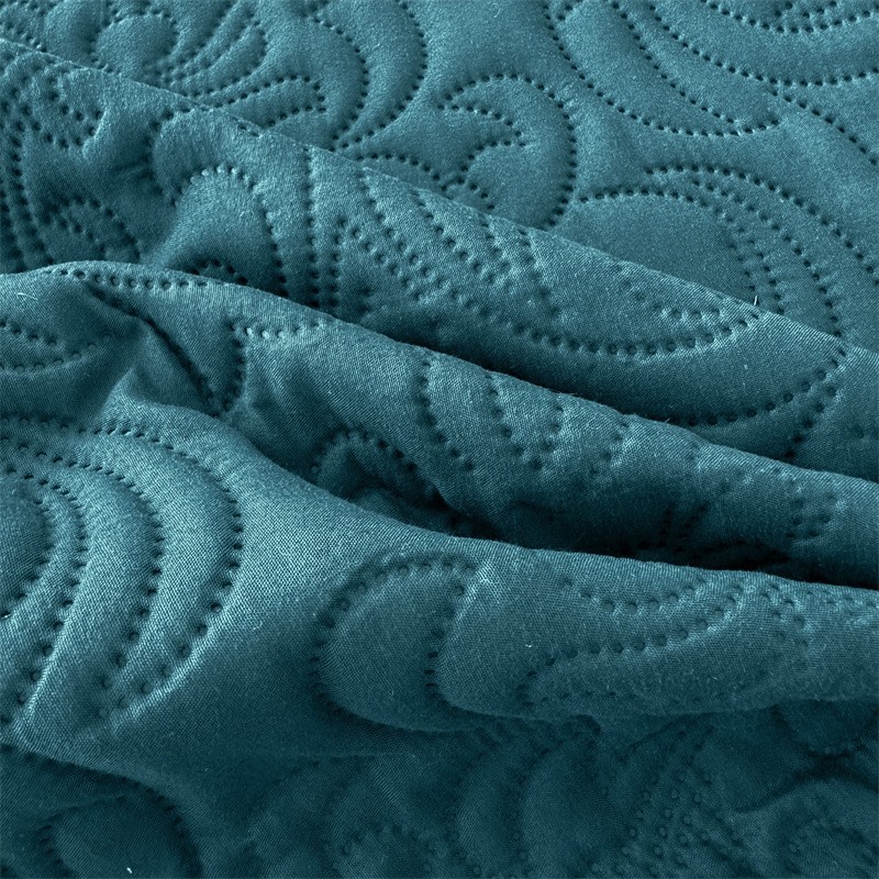 Waterproof Mattress Protector Soft and Breathable Quilted Mattress Cover gallery