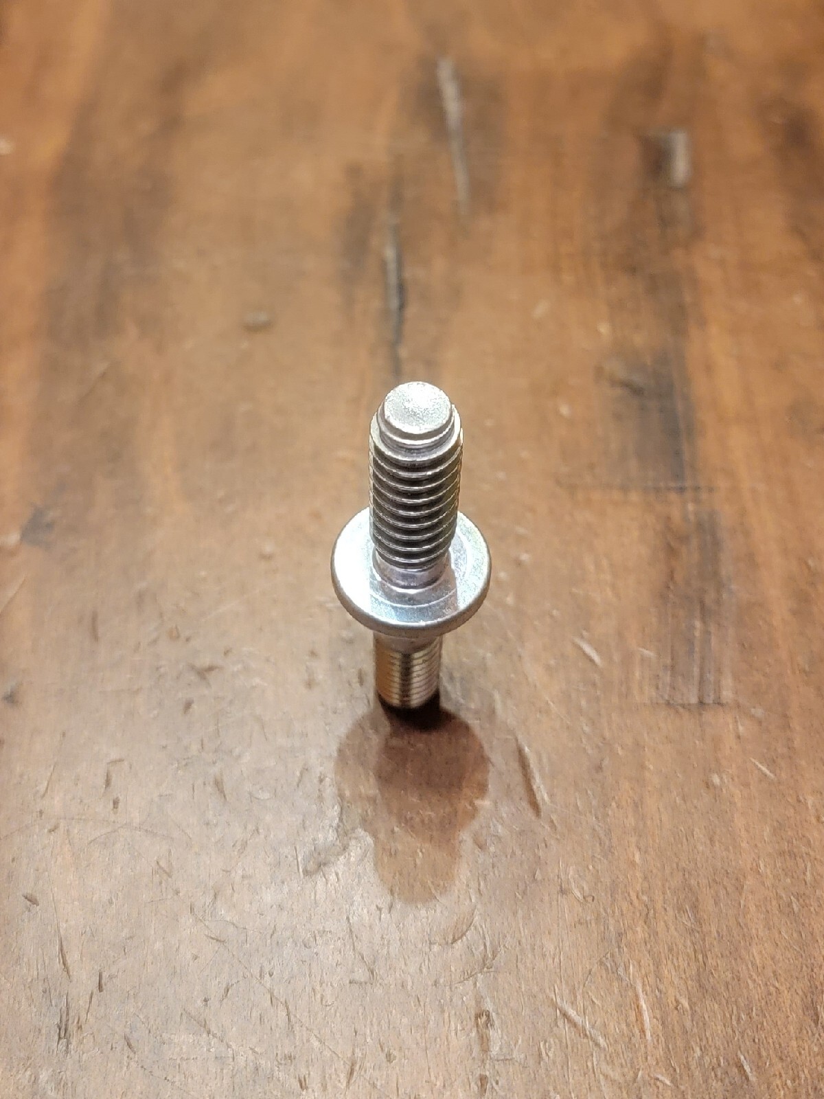 NEW Genuine STIHL Bar Stud (Oversized) MS271 MS291 MS311 MS391 0000-664-2411 OEM gallery