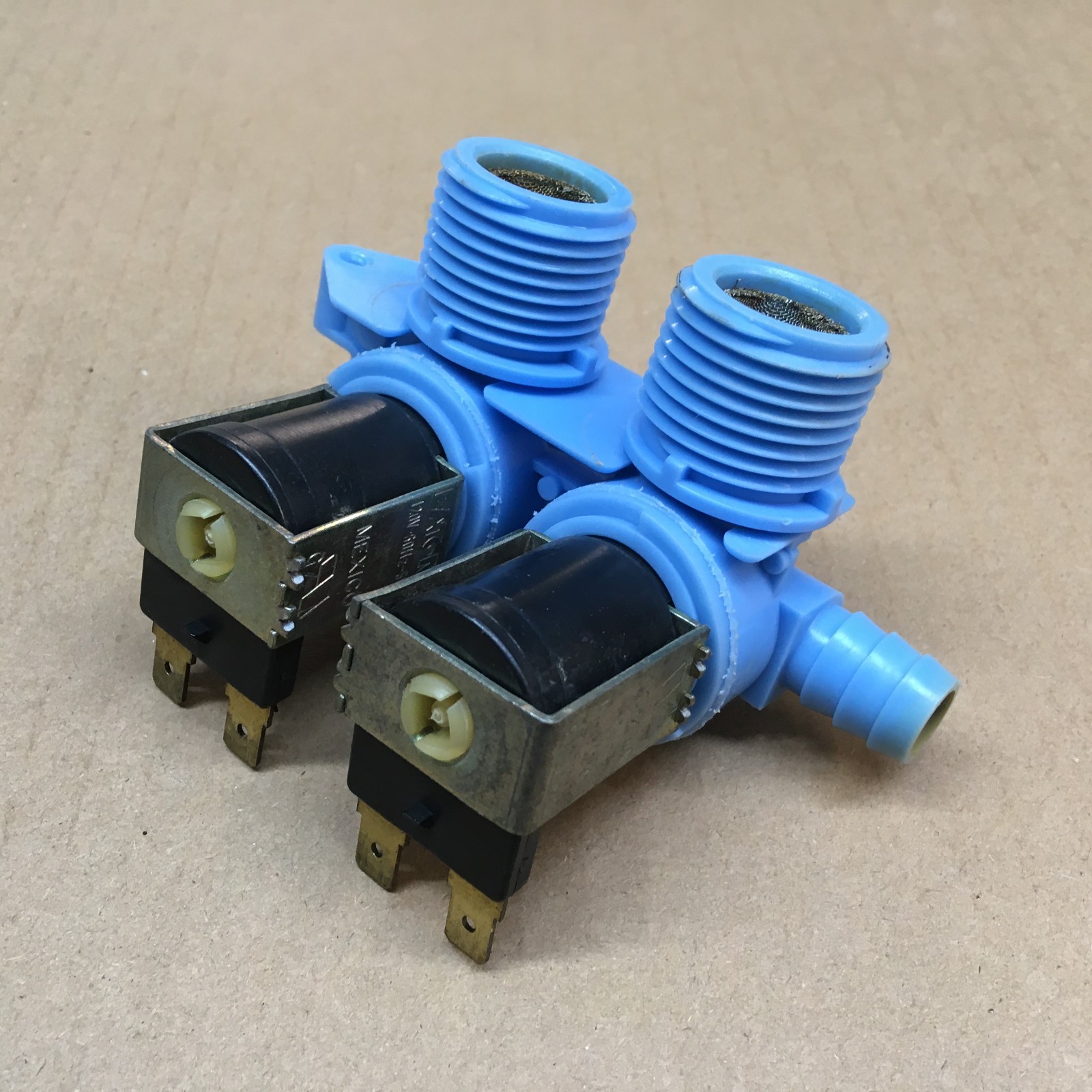 Whirlpool Kenmore KitchenAid & Others Washer Water Inlet Valve 285805 (3952164) gallery