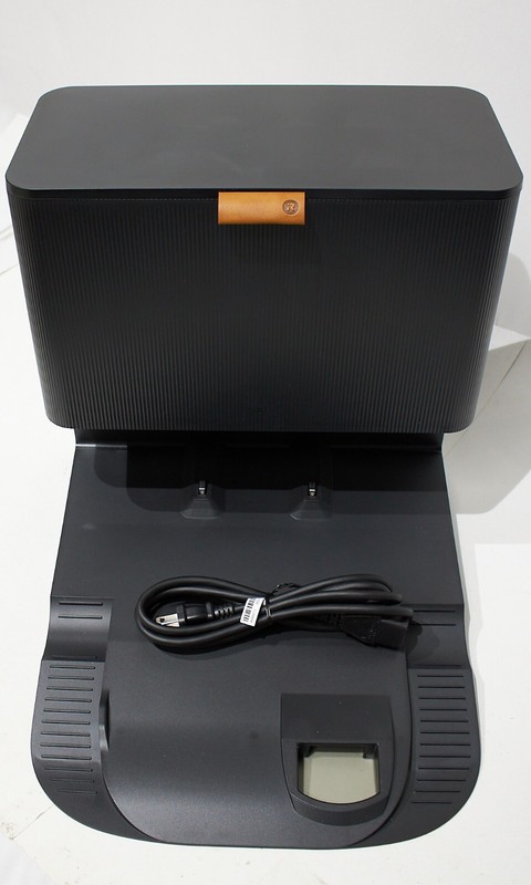 Automatic Clean Base Dock for iRobot Roomba i5+ j5+ j7+ Dust Bag -Open box gallery