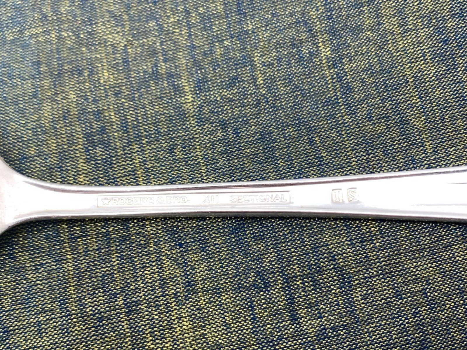 Rosalind Silverplate INTERNATIONAL SILVER Flatware *CHOICE OF PIECE* 22-564 gallery