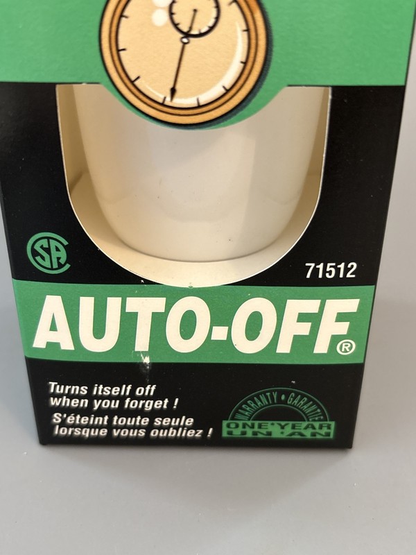 Globe Smart Bulb 30 Min Auto-Off 60W Soft Start Timer Light Bulb 71512 New Box gallery