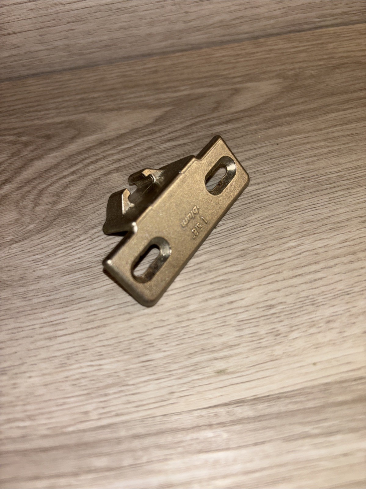 Blum 1-5/8" Overlay Compact Edge Mount Mounting Plate, Screw, & Attaching Post gallery