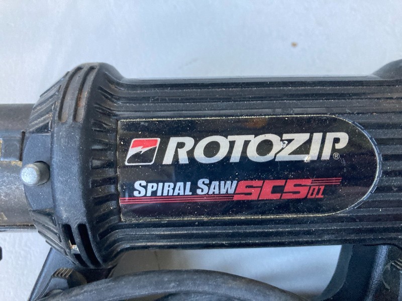 RotoZip Spiral Saw SCS01 Type 2 120 Volt Craftsman Carrying Case Made USA Tested gallery