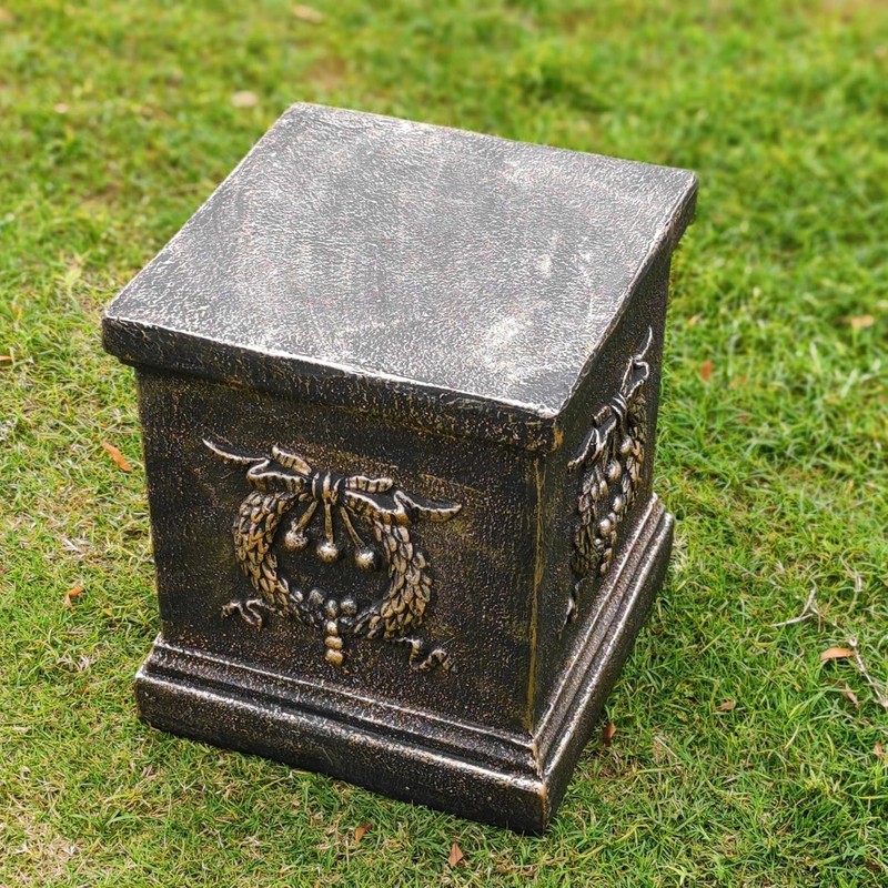 Classic Square Base Outdoor Pedestal Statue - Durable and Elegant Garden Accent gallery