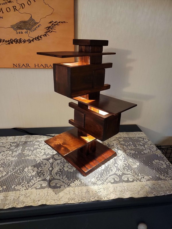 Frank Lloyd Wright Designed Table Lamp Taliesin gallery