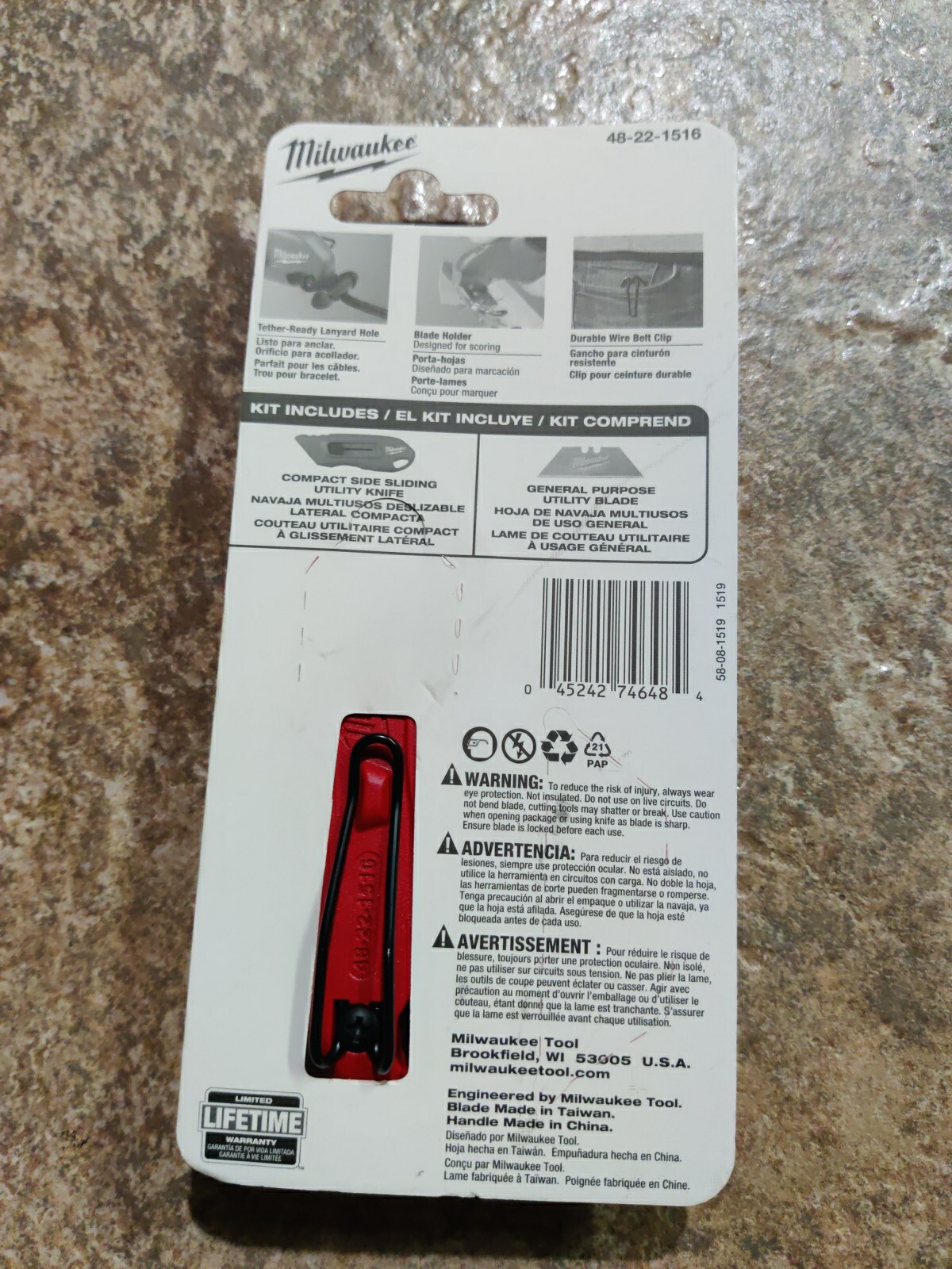 Milwaukee 5 in. Sliding Compact Utility Knife gallery