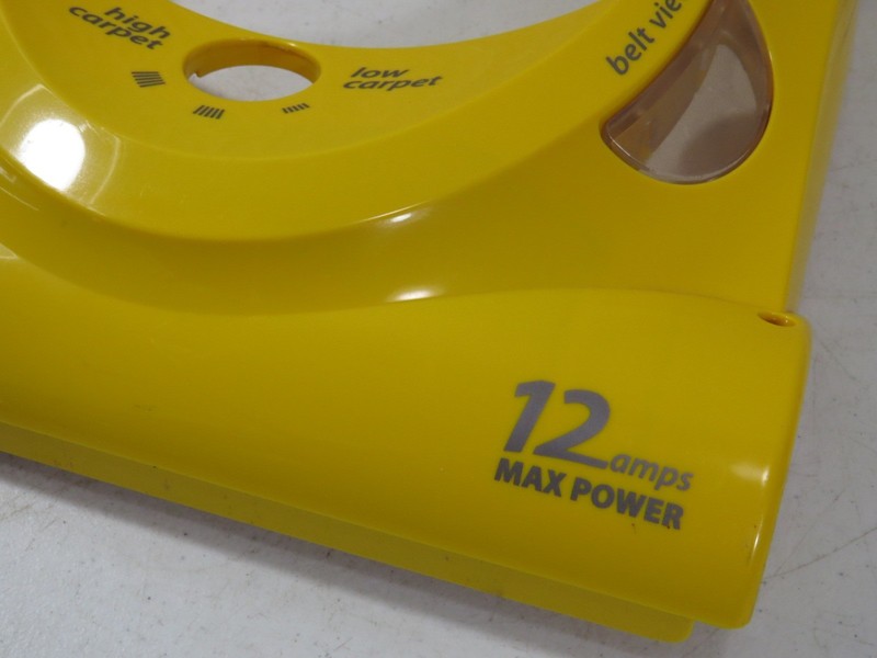 Eureka Lightspeed Upright Vacuum Cleaner 4700 Base Cover gallery