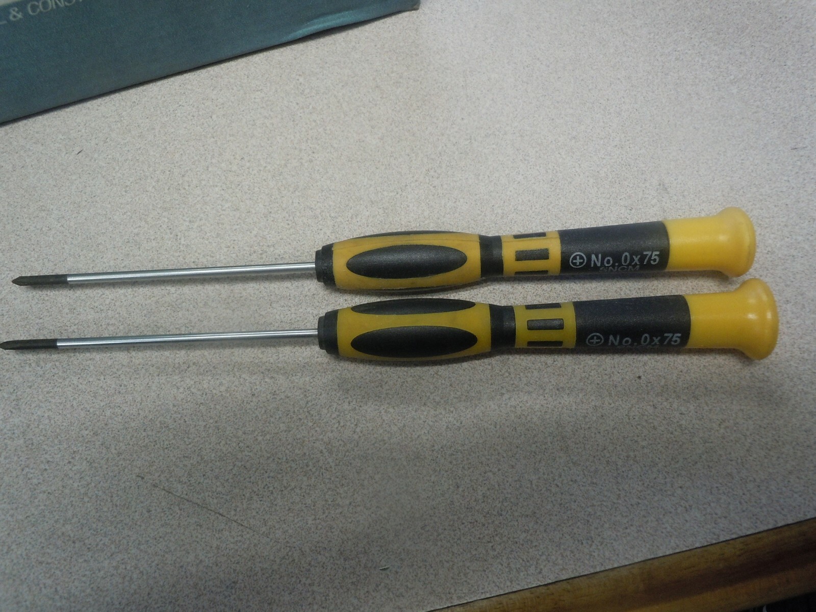 #0x75mm Aven Precision Phillips Screwdriver. Lot of 2 screwdrivers gallery