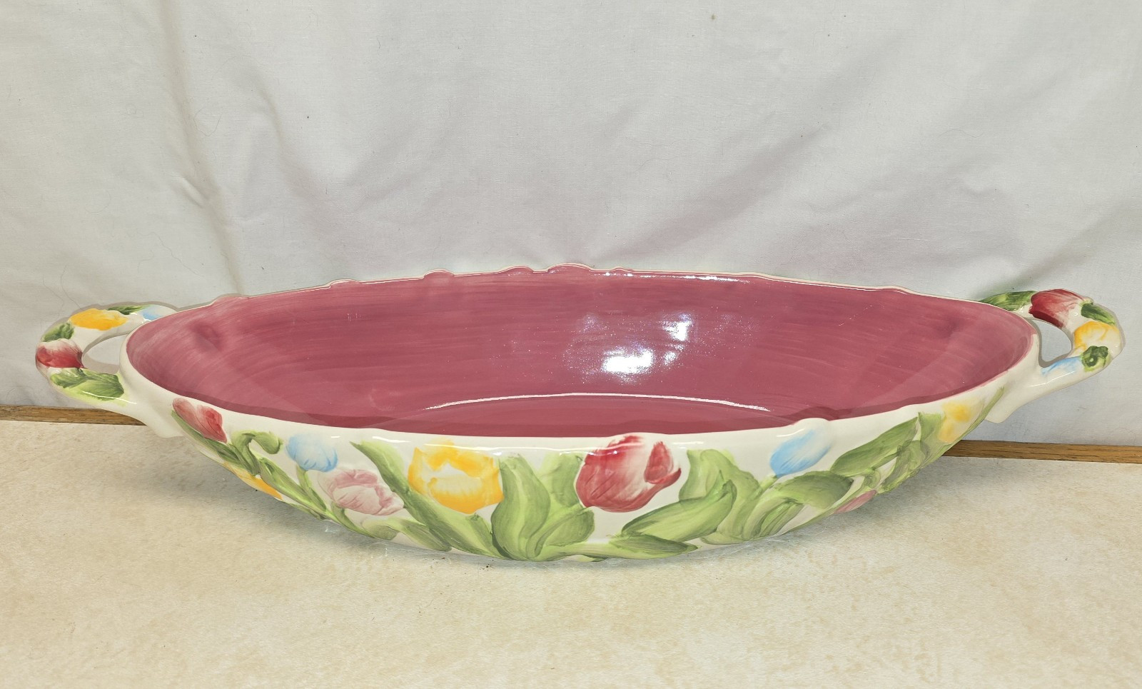 Temptations 17 1/2" Embossed Figural Florals Spring Tulip Bowl Bold Colors NOS gallery