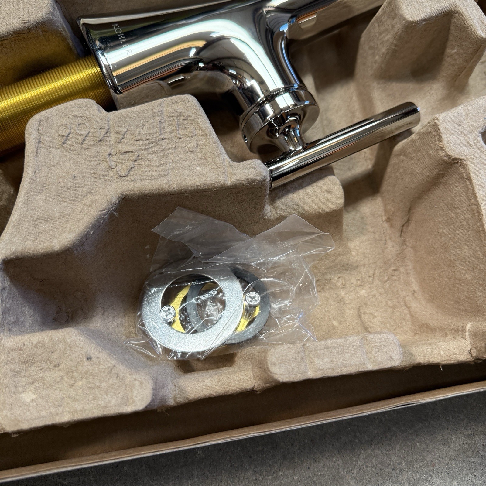 KOHLER Conti Pull Down Sprayer Kitchen Faucet in Vibrant Polished Nickel gallery