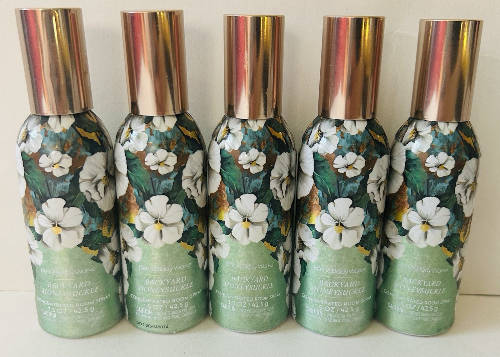 5 New Bath & Body Works BACKYARD HONEYSUCKLE 1.5 Oz Concentrated Room Spray Lot gallery