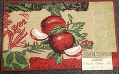 PRINTED NYLON KITCHEN RUG (nonskid latex back)(17″ x 28″) APPLES ON THE FARM, BH