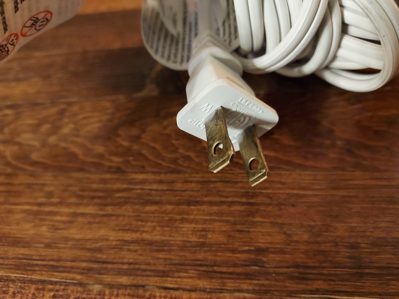 15 Ft. Intertek White 3-Outlet Extension Cord w/ Safety Cover- 125V 13A 1625W gallery