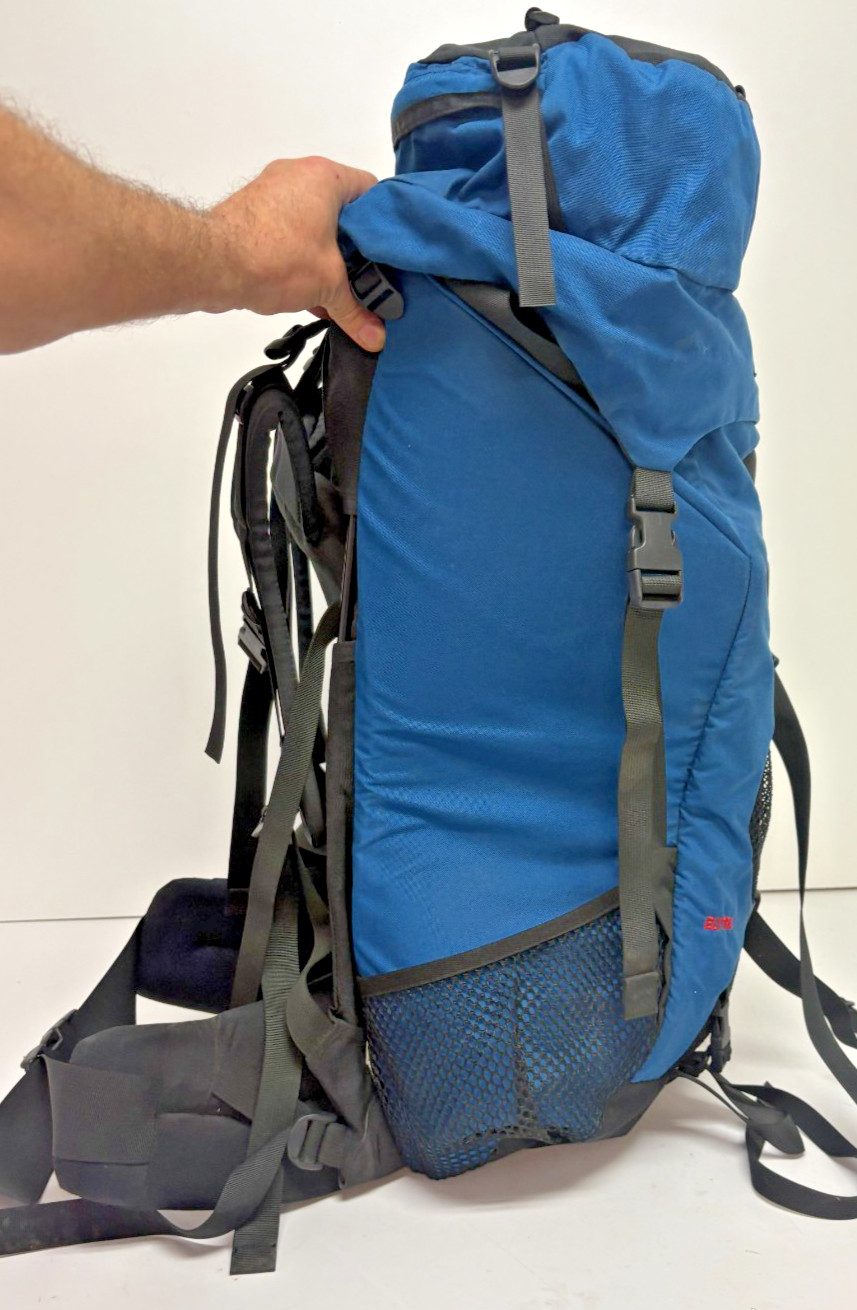 Osprey Elytra Large Capacity Internal Frame Backpack Blue Women's S/M GREAT 5