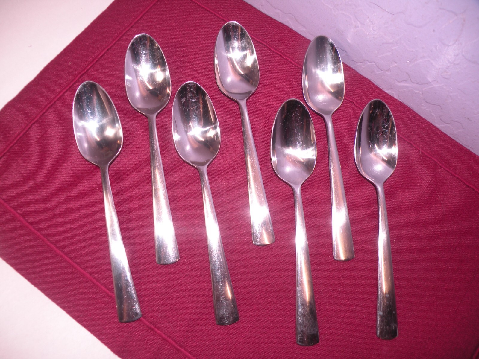 Set Of 7 Oneida Pattern OHS438 Oval Place Soup Spoons 7 In. GF2 gallery