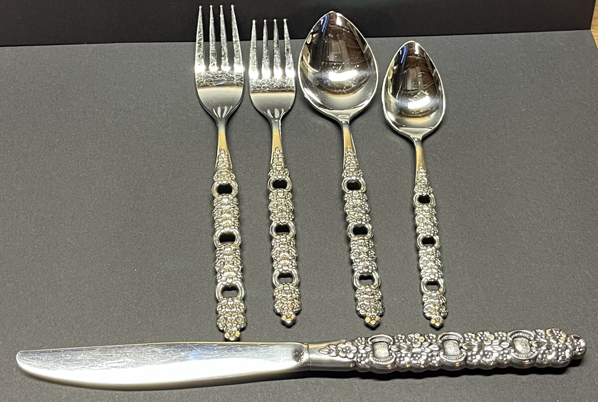 Oneida VIOLA VOILA Community Stainless Fork Knife Spoon Set Glossy Choice Dinner gallery