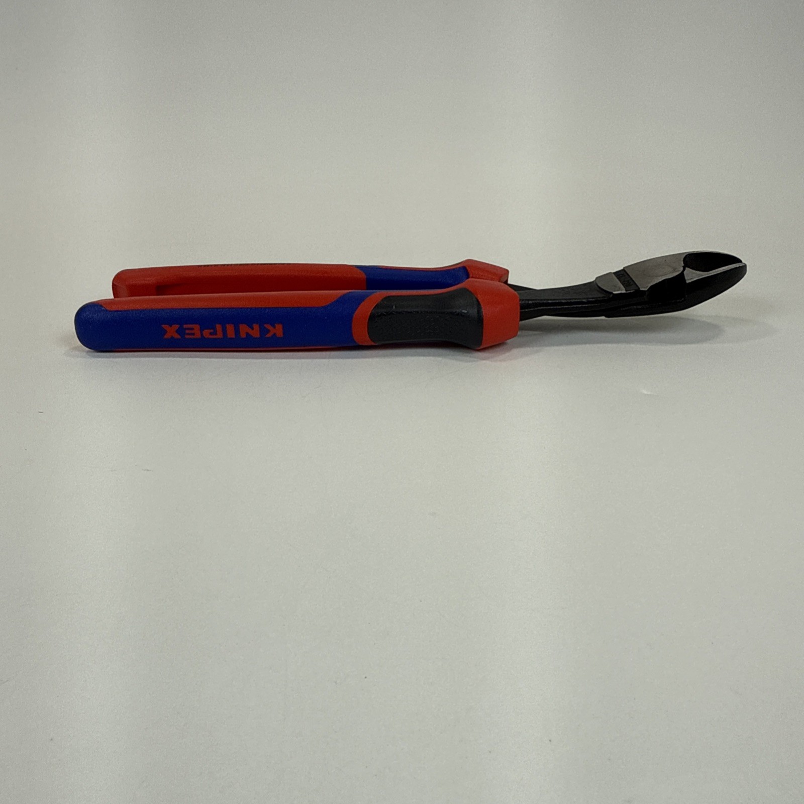 Knipex 74 22 250 10 In High Leverage Diagonal Cutting Plier gallery