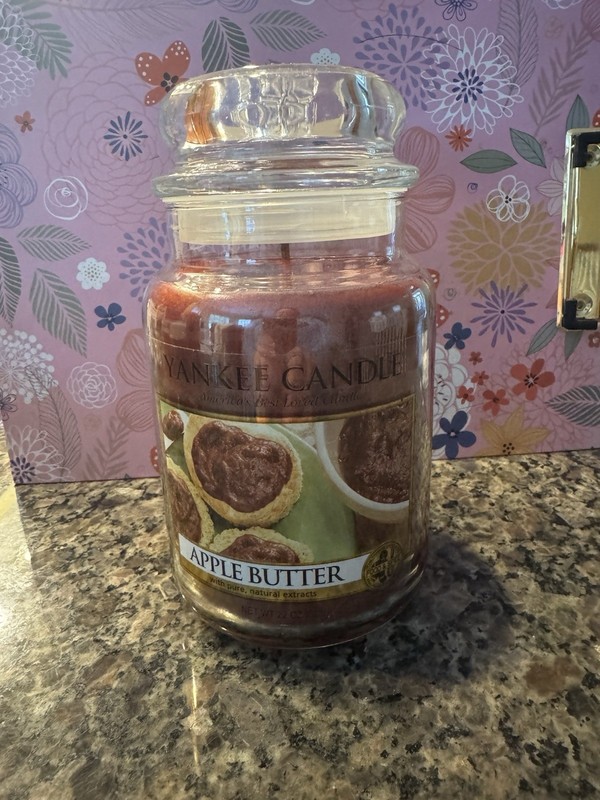 RARE APPLE BUTTER Yankee Candle! Only 2 others On eBay! gallery