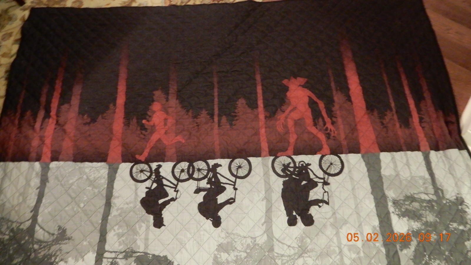 Netflix Stranger Things Comforter Blanket Bed Sheet Upside Down World gallery