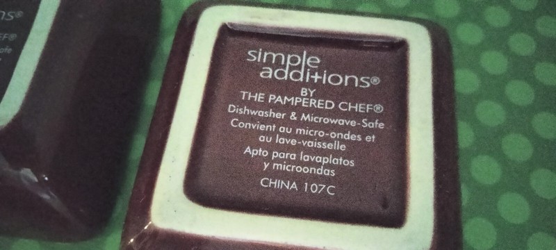 PAMPERED CHEF SIMPLE ADDITIONS CONDIMENT PETITE SQUARES SET OF 3 gallery