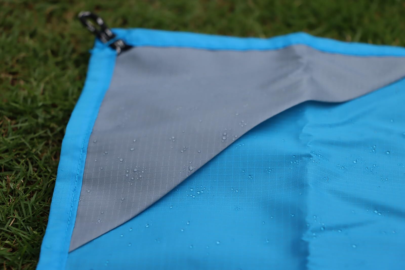 Pocket Blanket -Compact Picnic Blanket Beach Blanket Sandproof 55”x60” Packab... gallery