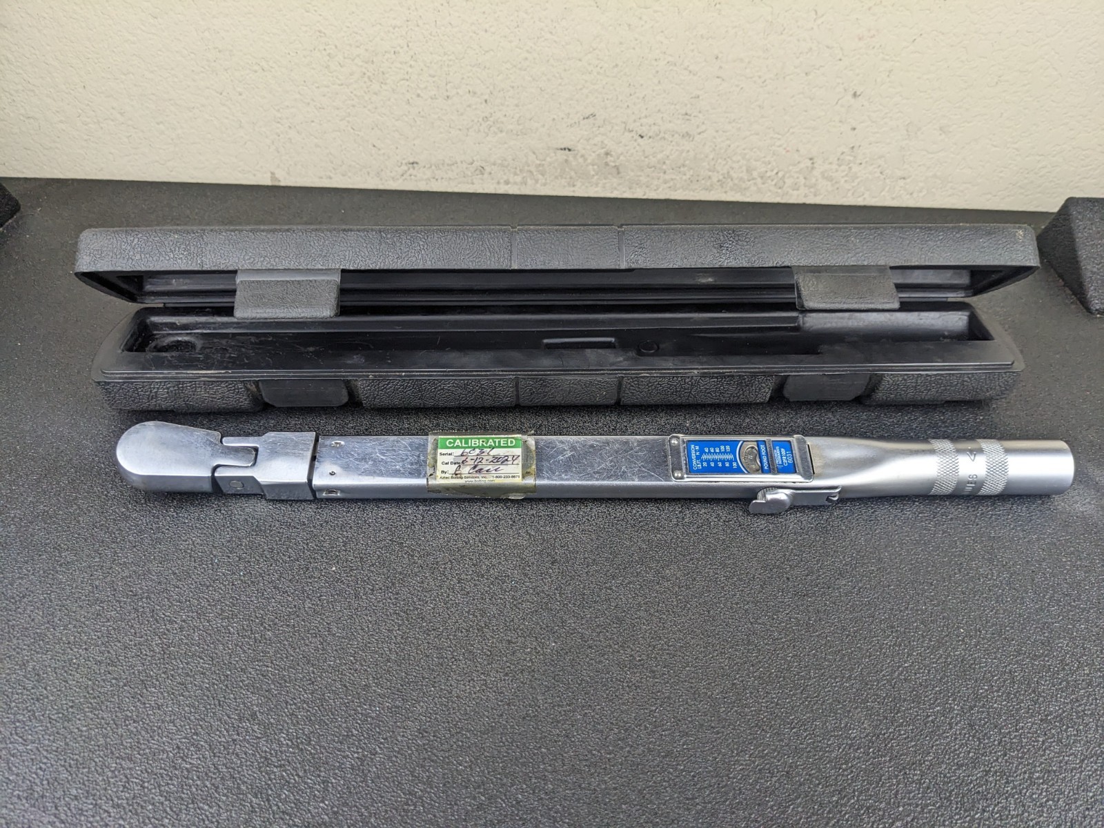 #bp037 Precision Instruments 3/8" Drive Torque Wrench 15 - 100Lb ft. c2fr100f gallery