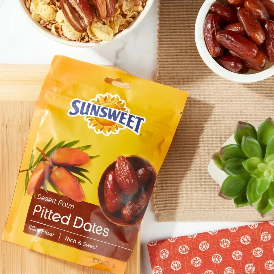 (2 pack) Sunsweet, Desert Palm Pitted, Dates, 8 oz Pouch gallery