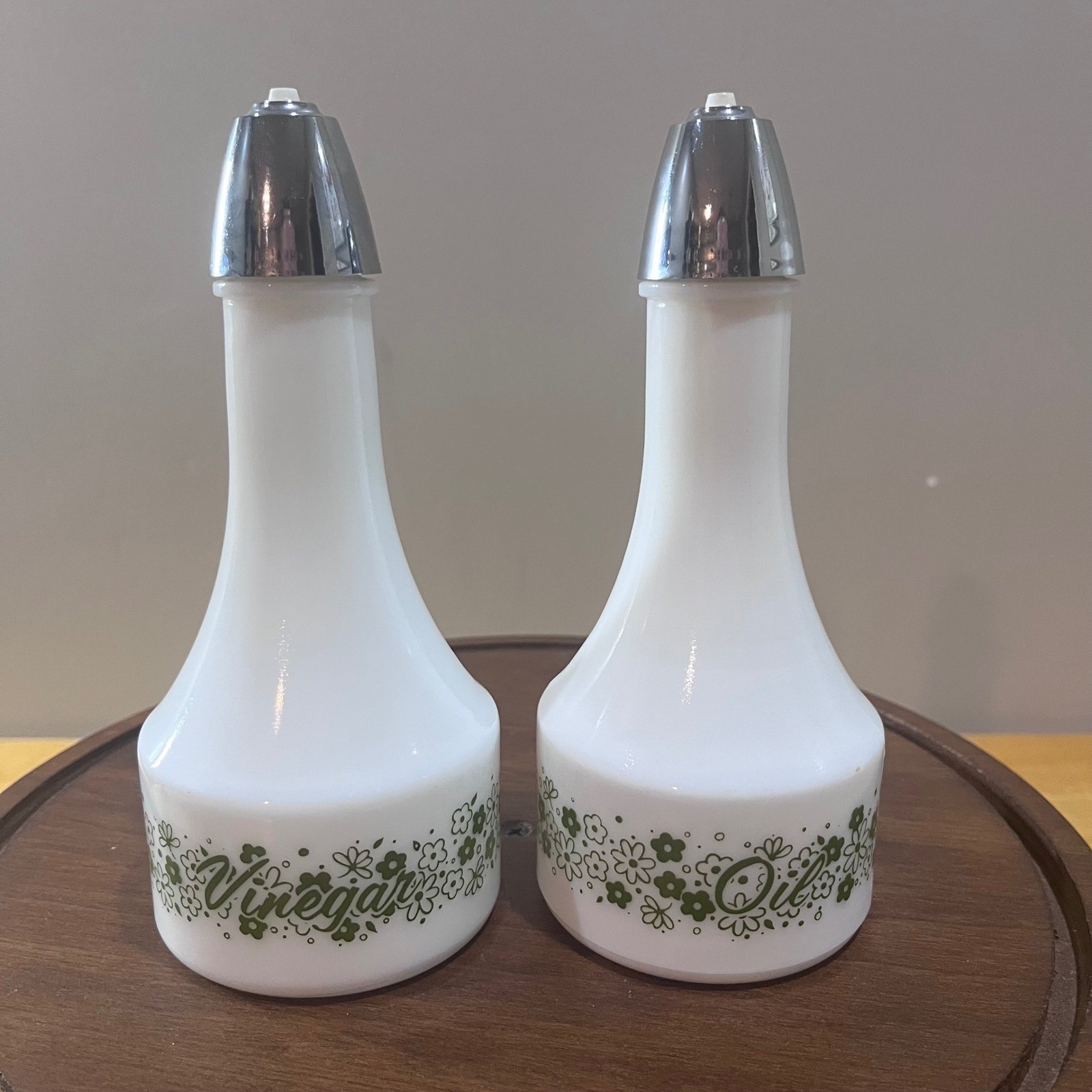 Vtg Pyrex Spring Blossom Green Crazy Daisy Oil Vinegar Cruet Set MCM Milk Glass gallery