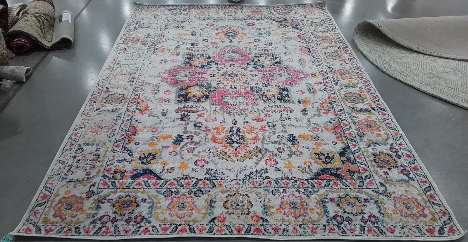 FUCHSIA / IVORY 6'-7" x 9'-2" Flaw in Rug, Reduced Price 1172794413 MAD603R-6 gallery