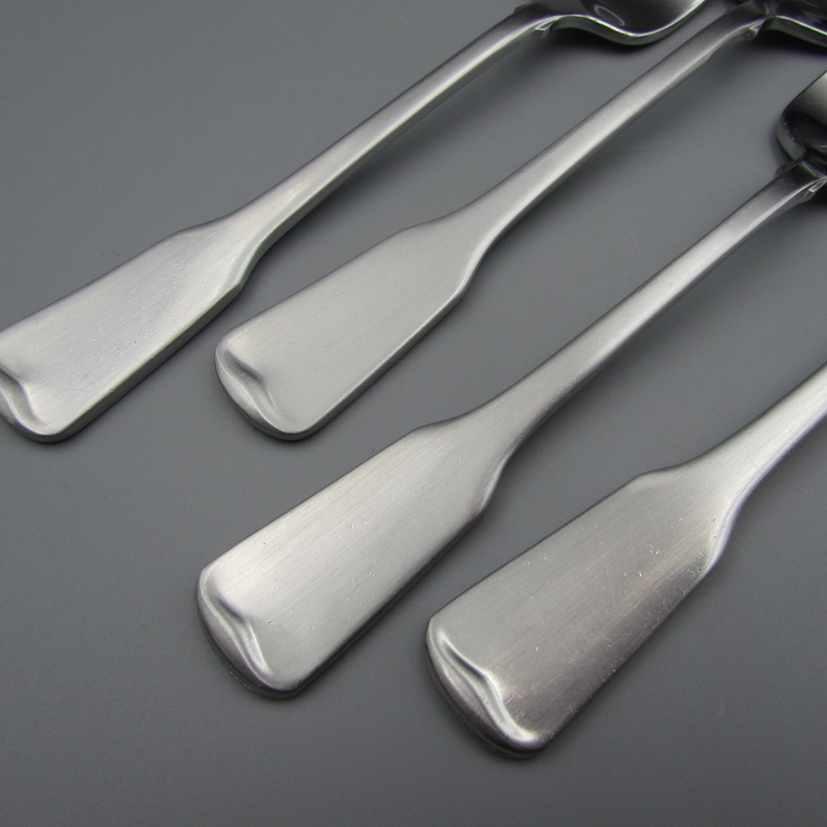 Oneida USA Stainless American Colonial Salad Forks - Set of Four - Used gallery