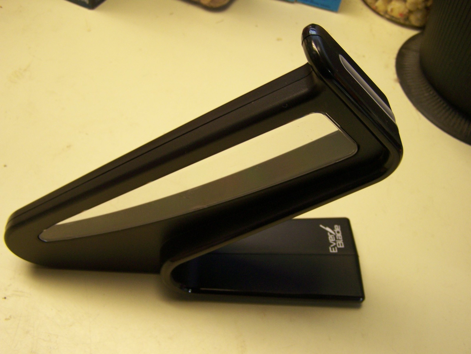 Ontel EverBlade Self Sharpening Professional Chef Knife with Knife Block gallery