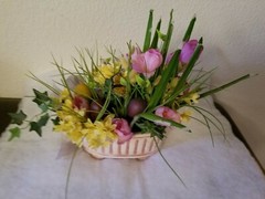 Ceramic Plant Pot and Artificial Easter Eggs & Flowers Pink Lily Yellow 8 x 4″