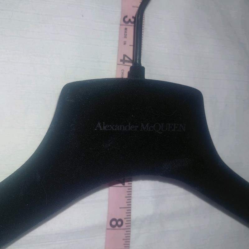 Alexander McQUEEN Black Solid Suit Hanger 15x12in Less Than 6in Wide gallery